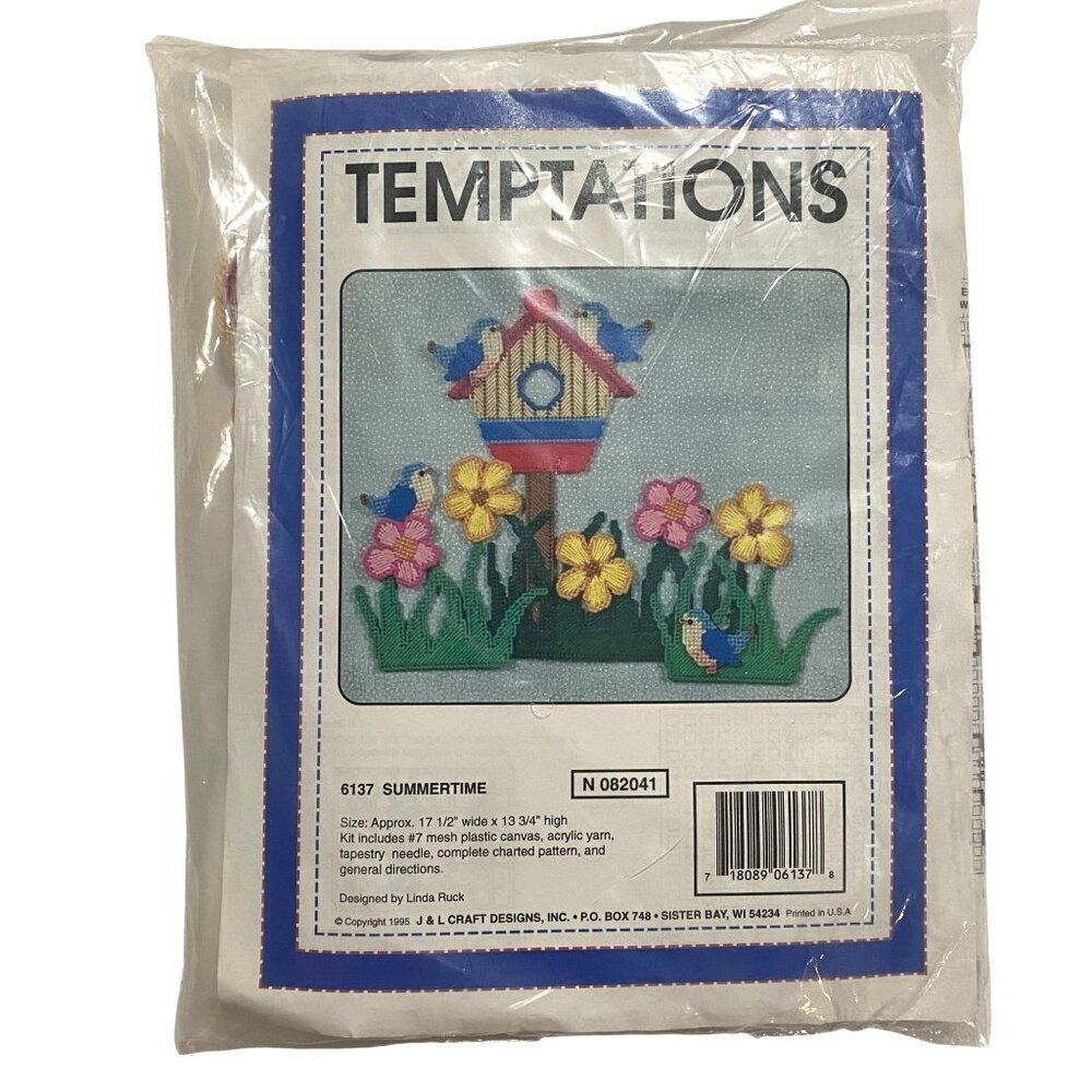 Temptations Summertime Canvas Yarn Set Vintage